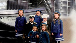 Фильм - "Государь Император Николай II. Искупительная жертва"